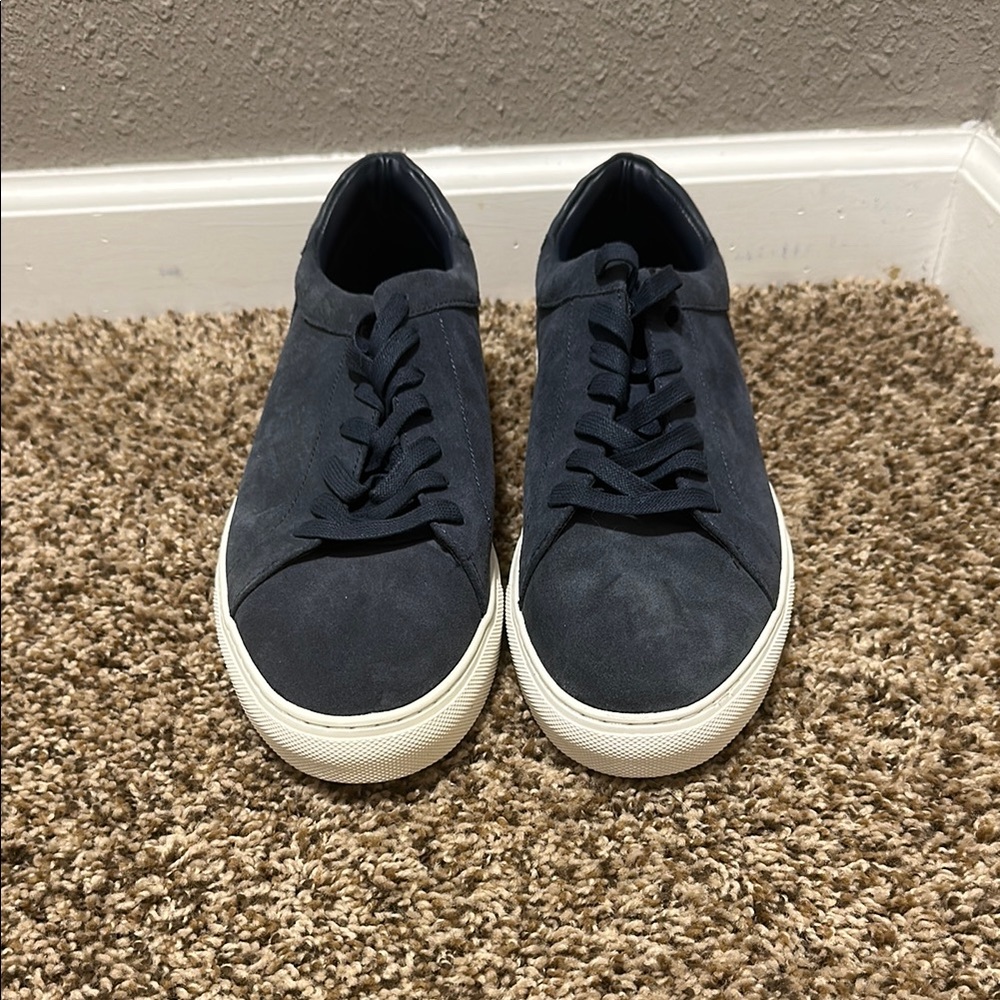 Men's Classic Navy Sneakers